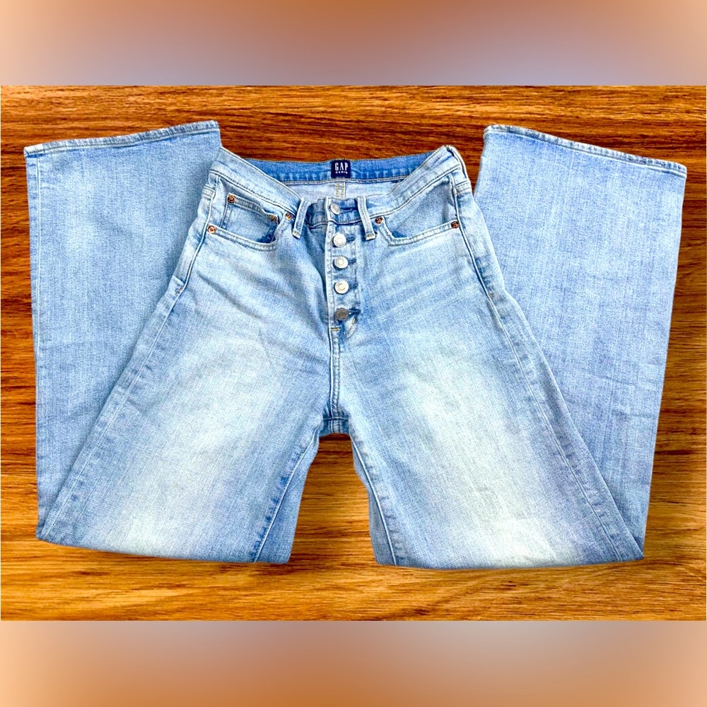 GAP Women's Light Blue Wide Leg Button Fly 1969 Jeans💕